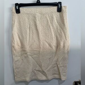 St. John Cream Textured Pencil Skirt
